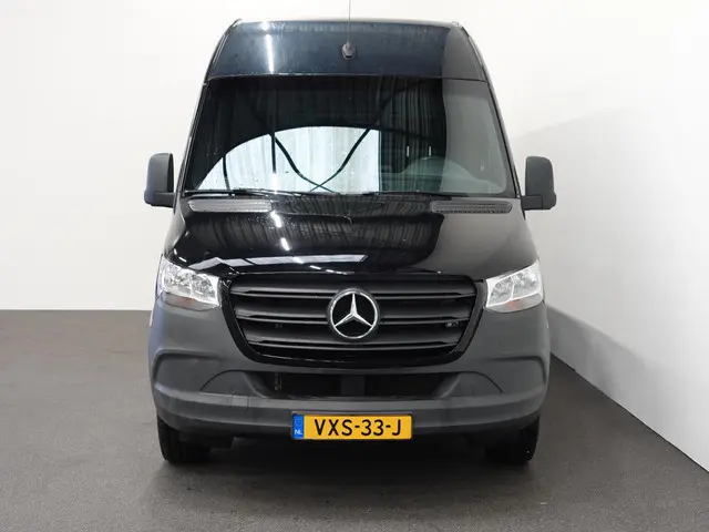 Mercedes-Benz Sprinter 317 L3H2 170PK 2021 Diesel 35