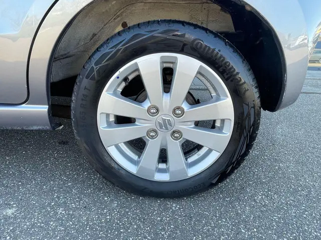 Suzuki Alto 1.0 Exclusive EASSS 2013 Benzine 6