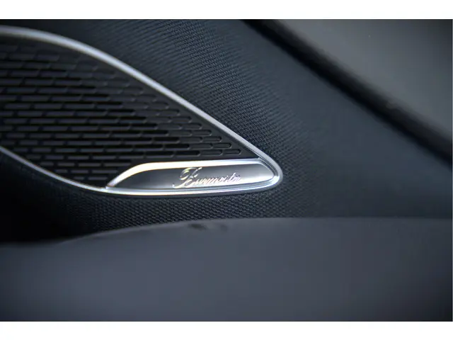Mercedes-Benz A-Klasse AMG 35 4MATIC 2022 Benzine 40