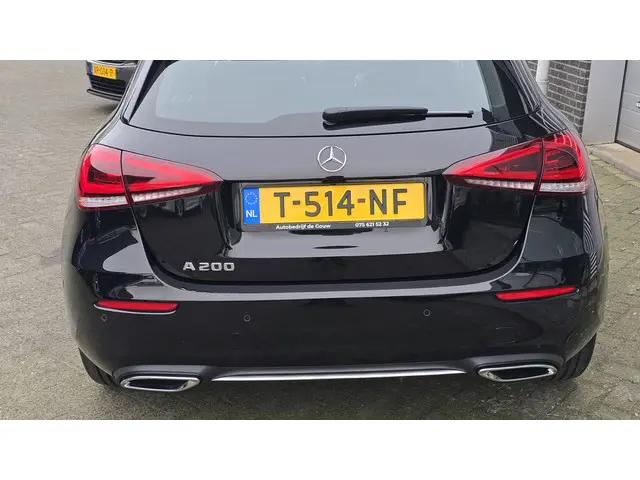 Mercedes-Benz A-Klasse 200 Luxury Line 2022 Benzine 13