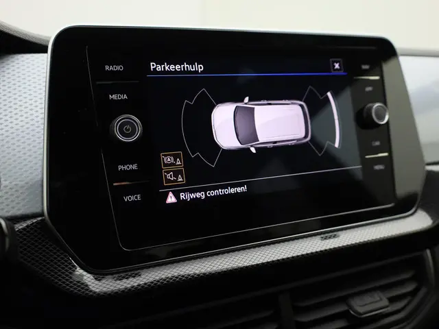 Volkswagen T-Cross 1.0TSI/116PK Goal DSG 2025 Benzine 35