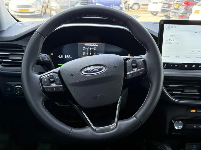 Ford Kuga 2.5 FHEV Active X 2024 Hybride Benzine 14