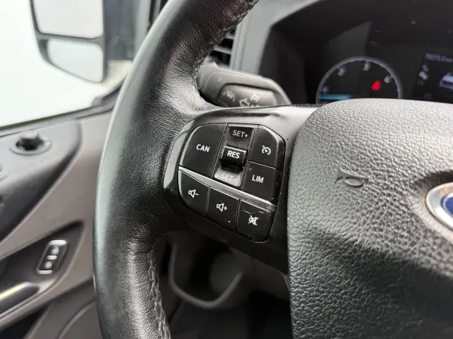 Ford Transit Custom 2.0 TDCI 130PK 2021 Diesel 19