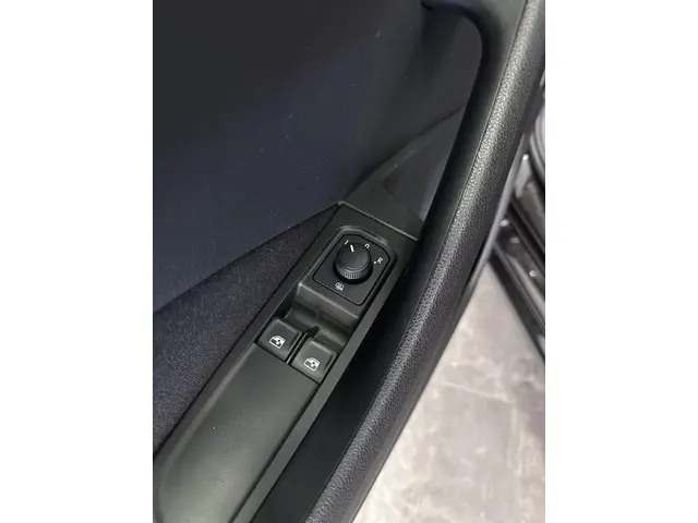 Škoda Scala 1.0 TSI Ambition 2020 Benzine 24