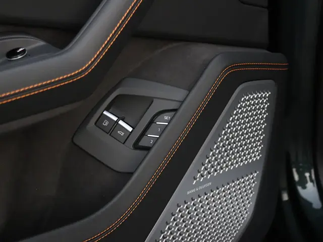 Lamborghini Urus 4.0 V8 Hybrid SE 2026 Hybride Benzine 26