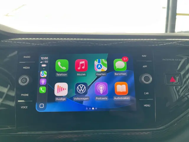 Volkswagen Polo 1.0 TSI Life Business 2022 Benzine 28