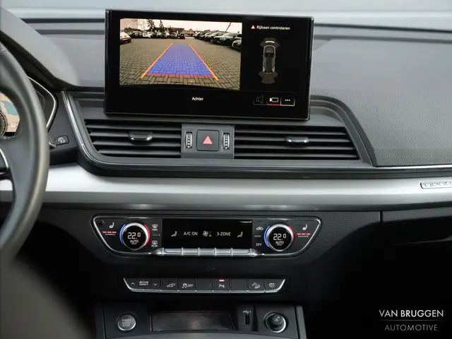 Audi Q5 50 TFSI e S-Line 2022 Hybride Benzine 27