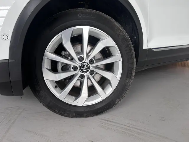 Volkswagen T-Roc 1.5 TSI Style 2022 Benzine 6