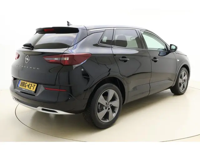 Opel Grandland 1.2 Turbo 130pk GS 2023 Benzine 2
