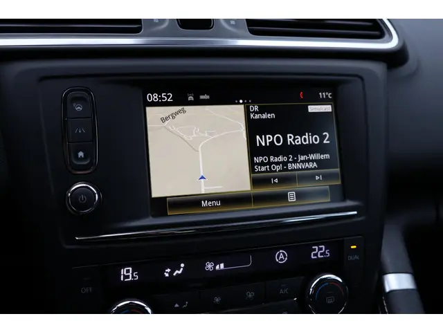 Renault Kadjar 1.2 TCe Bose 2017 Benzine 23