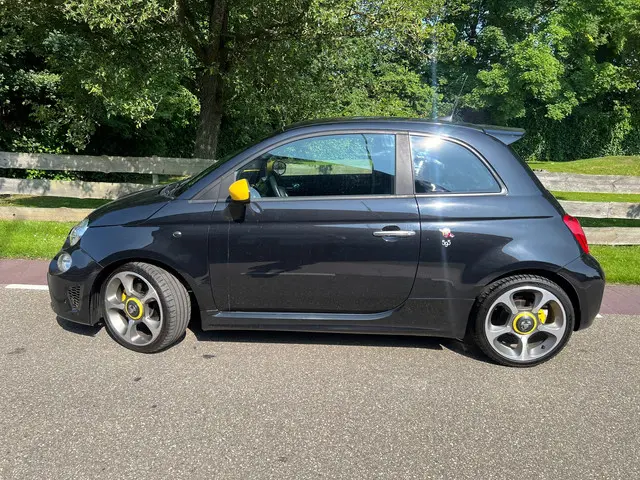 Fiat 500 1.4 T-Jet Abarth Turismo 165 PK 2017 Benzine 26