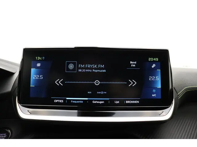 Peugeot e-2008 EV GT 50 kWh 2022 Elektrisch 23