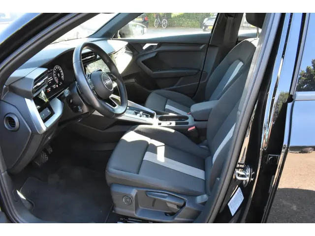 Audi A3 Limousine 30 TFSI Advanced edition 2022 Benzine 14