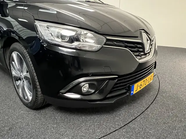 Renault Scénic 1.3 TCe Intens 2018 Benzine 37