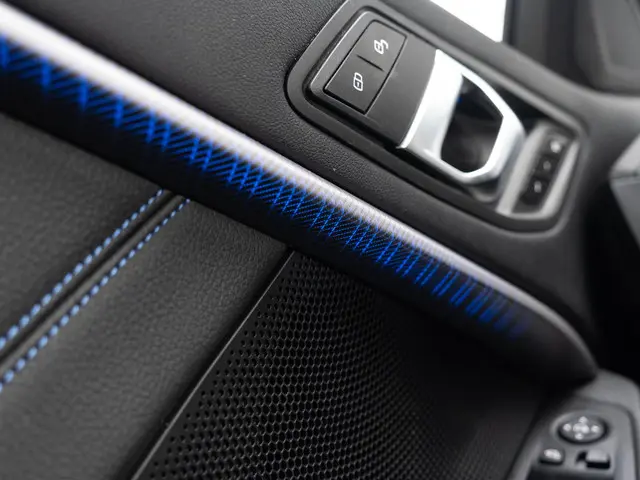 BMW 1 Serie 5-deurs M135i xDrive 2024 Benzine 34