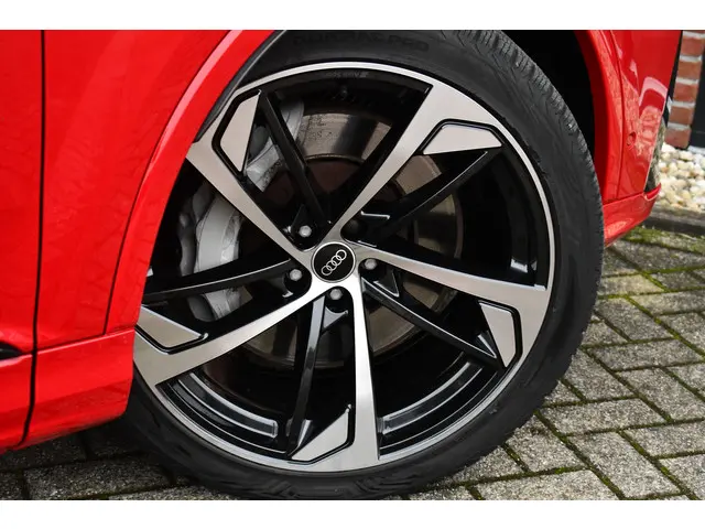 Audi Q7 55 TFSI e quattro S-Line 2021 Hybride Benzine 9