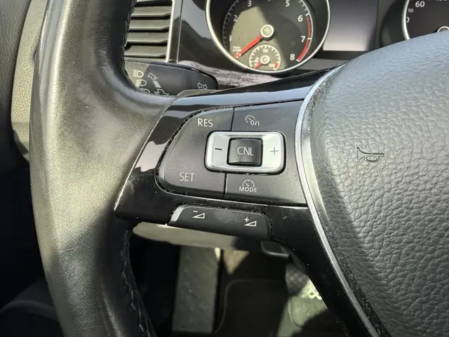 Volkswagen Golf Sportsvan 1.4 TSI Highline 2014 Benzine 20