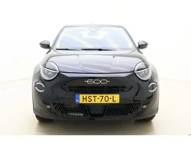 Fiat 600 1.2 Hybrid Black Edition 2025 Benzine 6