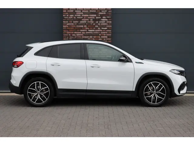 Mercedes-Benz EQA 250 AMG Line 67 kWh | 2022 Elektrisch 11