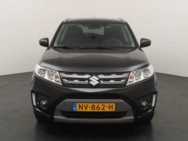 Suzuki Vitara 1.6 Exclusive 2017 Benzine 8