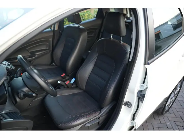 Ford EcoSport 1.0 EcoBoost Titanium 2015 Benzine 6