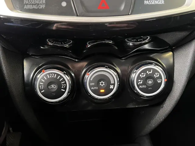 Mitsubishi ASX 1.6 Cleartec Intense 2016 Benzine 17