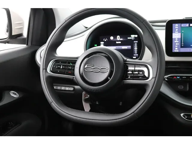 Fiat 500 Icon 42 kWh 2023 Elektrisch 24