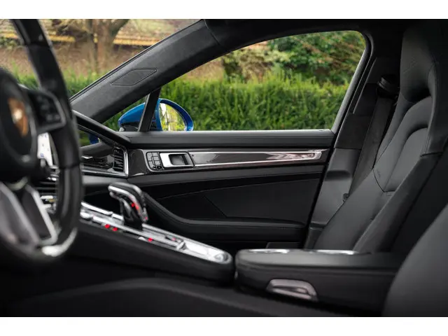 Porsche Panamera Turbo 2017 Benzine 25