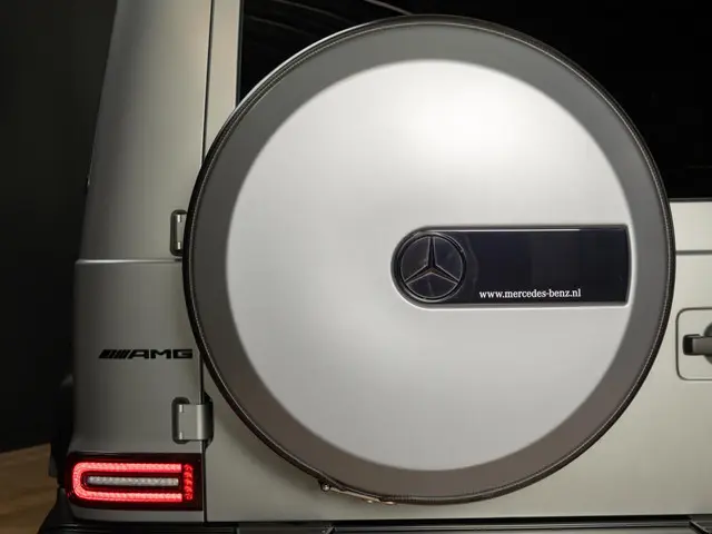 Mercedes-Benz G-Klasse G-AMG 63 2024 Benzine 32