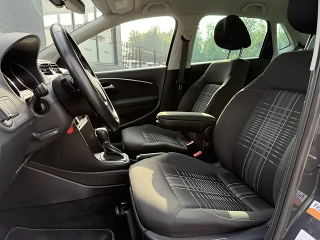 Volkswagen Polo 1.2 TSI Comfortline 2015 Benzine 7