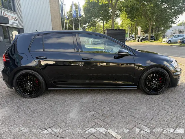 Volkswagen Golf 2.0 TSI GTI 2015 Benzine 15
