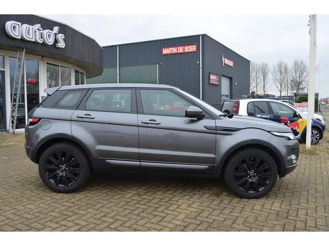 Land Rover Range Rover Evoque 2.2 eD4 2WD Pure 2015 Diesel 7