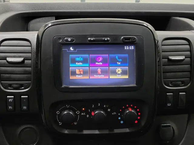 Opel Vivaro 1.6CDTI 126pk Trekhaak Euro 6! 2016 Diesel 11