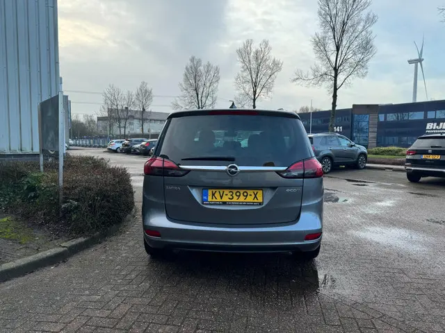 Opel Zafira 3