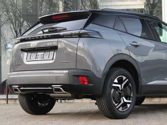 Peugeot 2008 1.2 Hybrid 145 GT 2026 Hybride Benzine 20