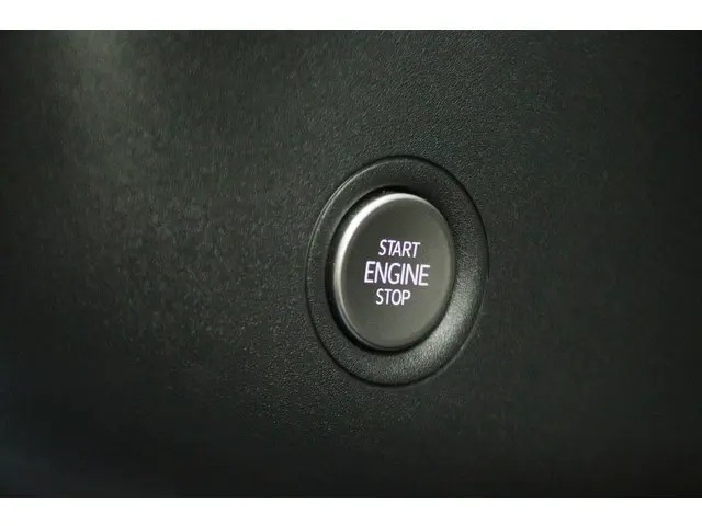 CUPRA Born Adrenaline One 62 kWh 2022 Elektrisch 35