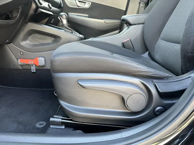 Hyundai Kona 1.6 GDI HEV Fashion 2021 Hybride Benzine 17