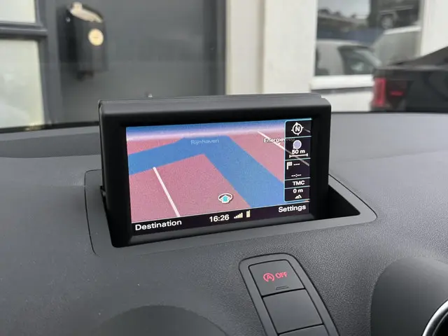 Audi A1 1.2 TFSI Navi / Xenon / Clima 2013 Benzine 14