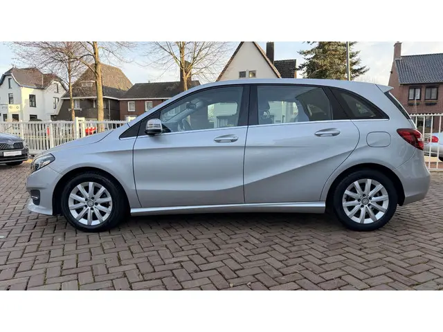 Mercedes-Benz B-Klasse 2
