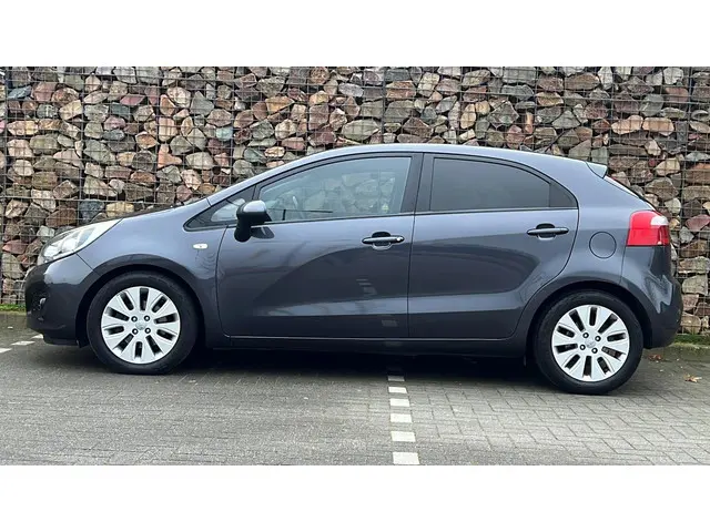 Kia Rio 1.4 CVVT ExecutiveLine 2014 Benzine 10