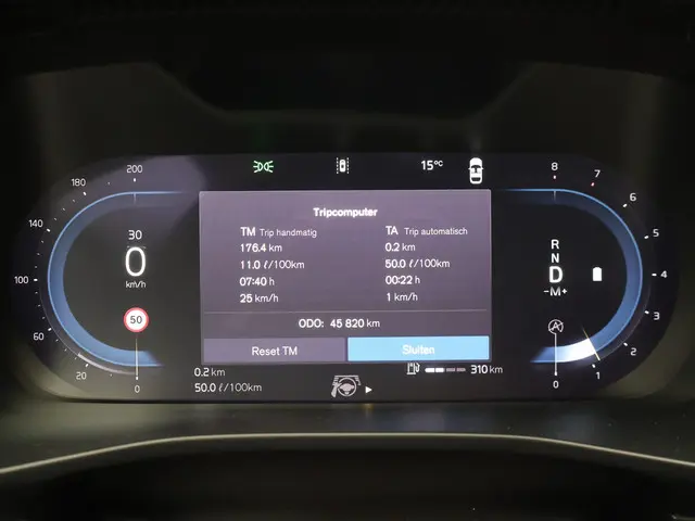 Volvo XC40 2.0 B4 Plus Dark 2024 Benzine 4