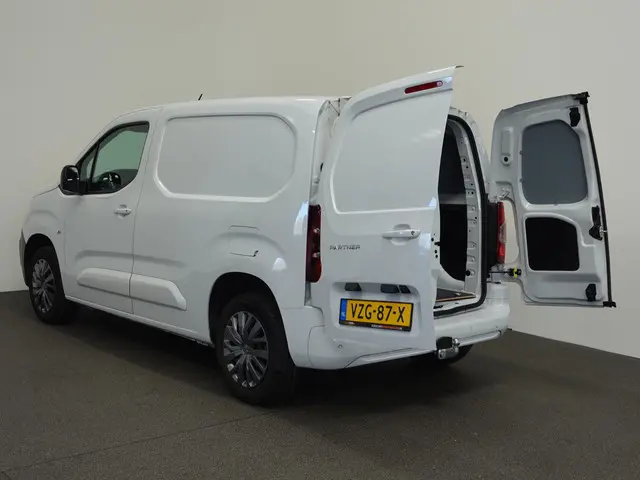 Peugeot Partner 100pk L1 2023 Diesel 40