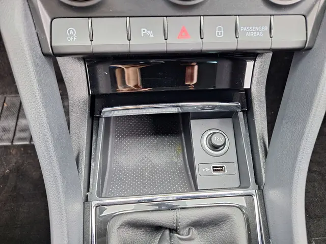 Škoda Karoq 1.0 TSI 2018 Benzine 22