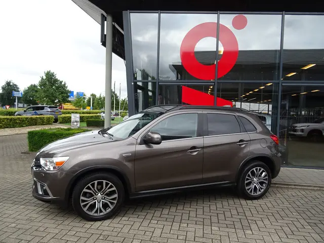 Mitsubishi ASX 1.6 Cleartec Connect Pro 2018 Benzine 5