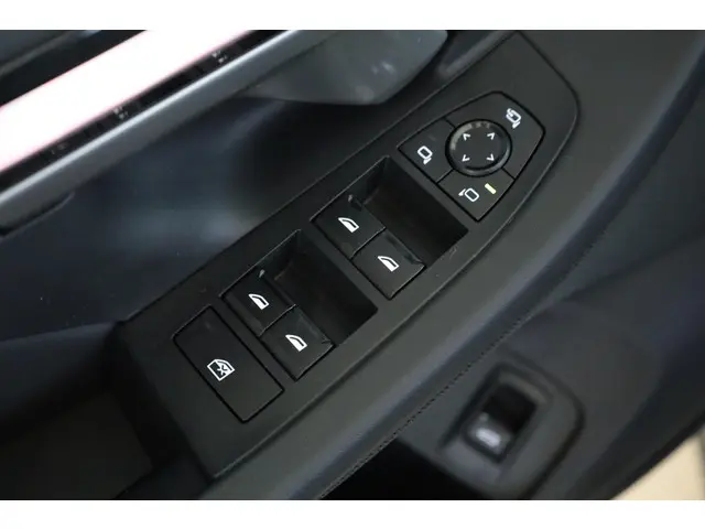 BMW i5 Sedan eDrive40 2024 Elektrisch 23