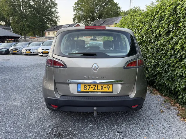 Renault Scénic 1.2 TCe Collection 2013 Benzine 8