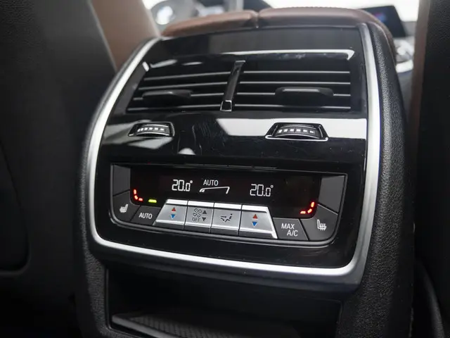 BMW X5 xDrive45e 2020 Hybride Benzine 70