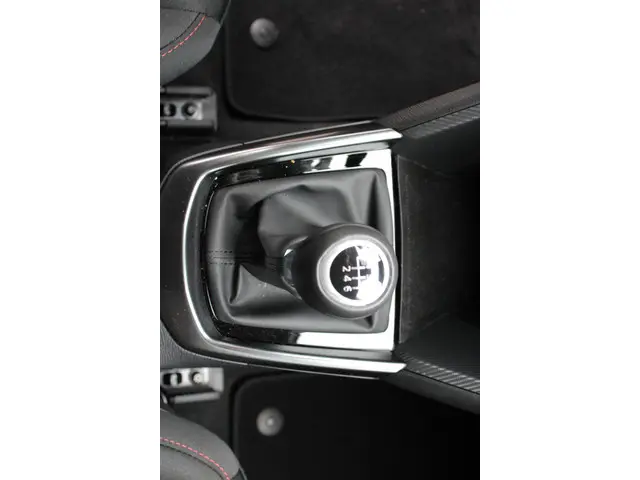 Mazda 2 1.5 e-SkyActiv-G 90 Homura 2025 Benzine 23
