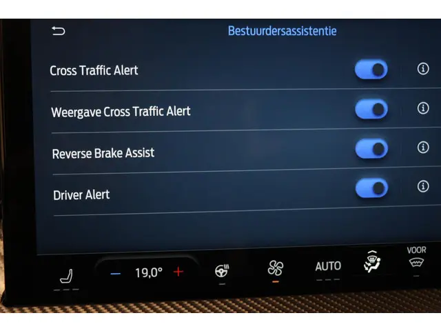 Ford Kuga 2.5 PHEV ST-Line X 2025 Hybride Benzine 51