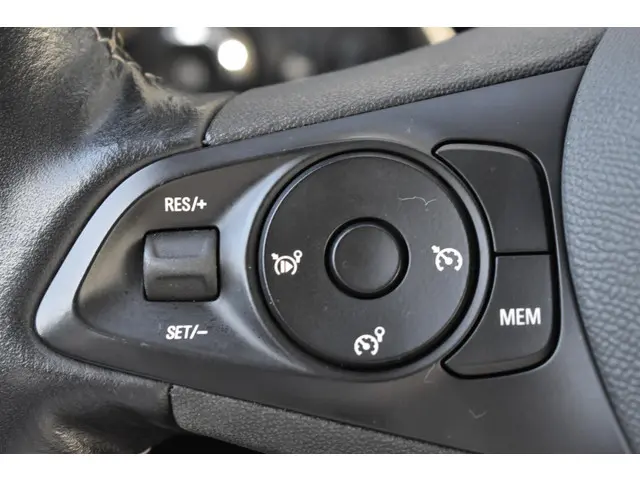 Opel Corsa 1.2 Edition 2022 Benzine 13